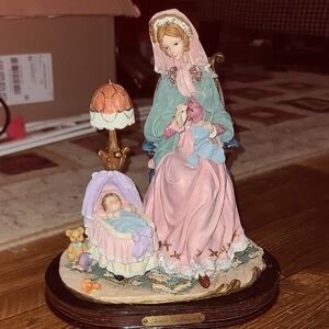 2000, SENTILI COLLECTION - Charming Mother and Child Vintage Figurine